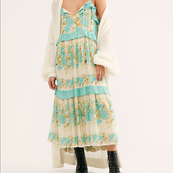 Spell Dresses & Skirts - Spell & Gypsy Collective Coco Lei Strappy Gown
